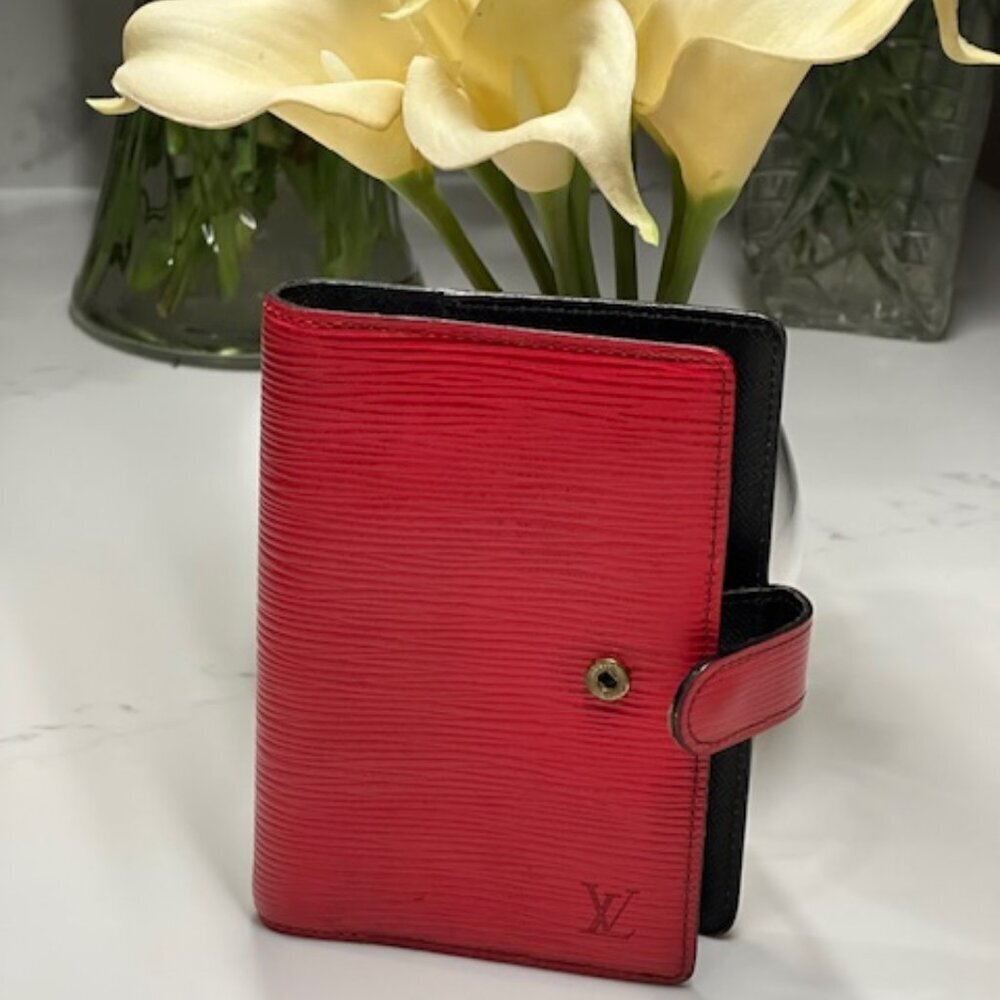 Louis Vuitton Red Epi Leather Agenda Wallet + 2026 Calendar Pages EUC!